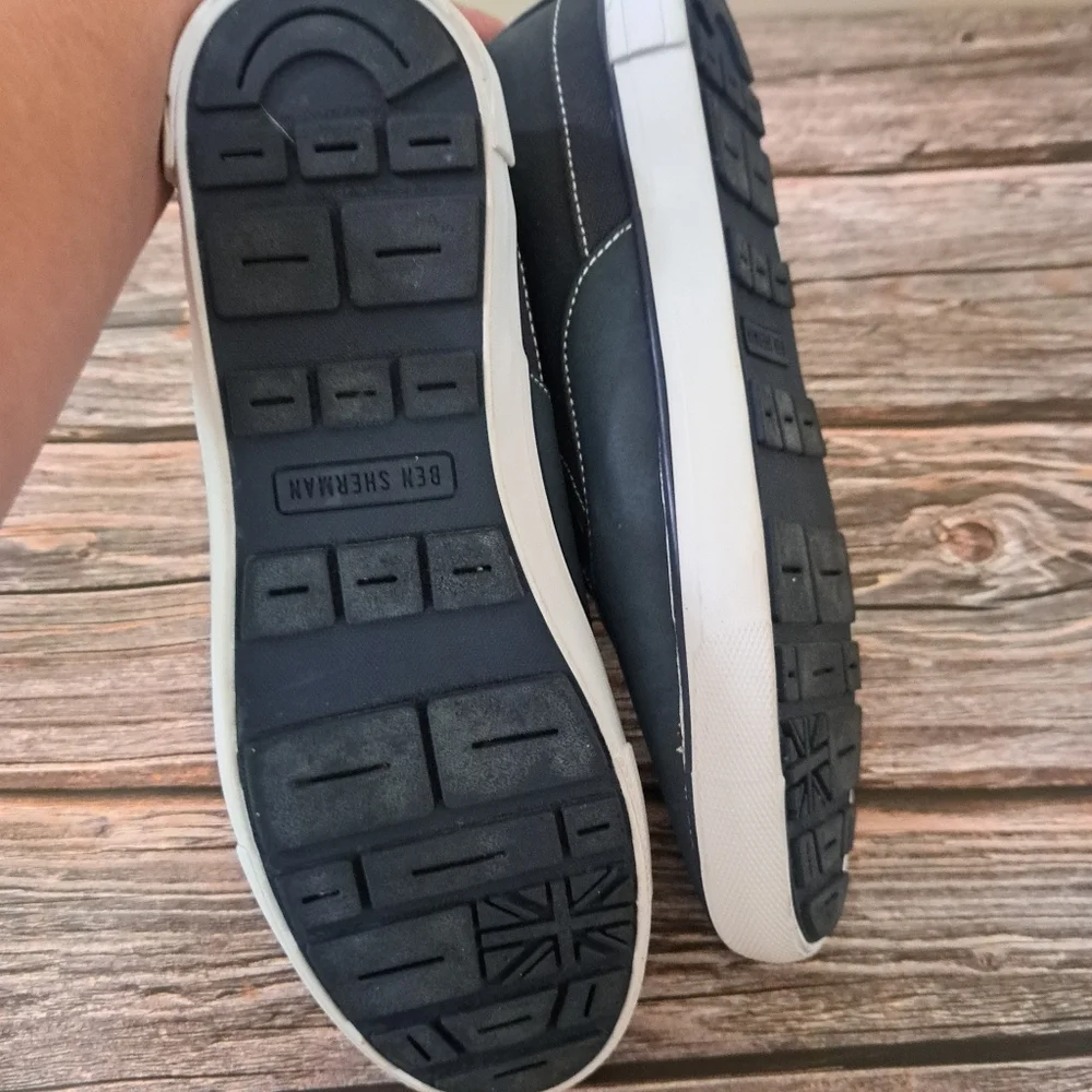 Men's‎ Size 11 Ben Sherman Black Canvas Sneakers